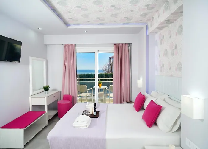 Lafeyra Hébergement de vacances *